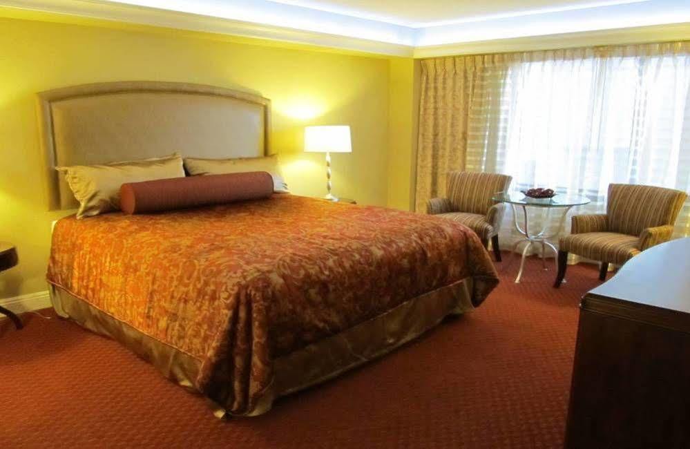 Suites At Jockey Club Las Vegas Buitenkant foto