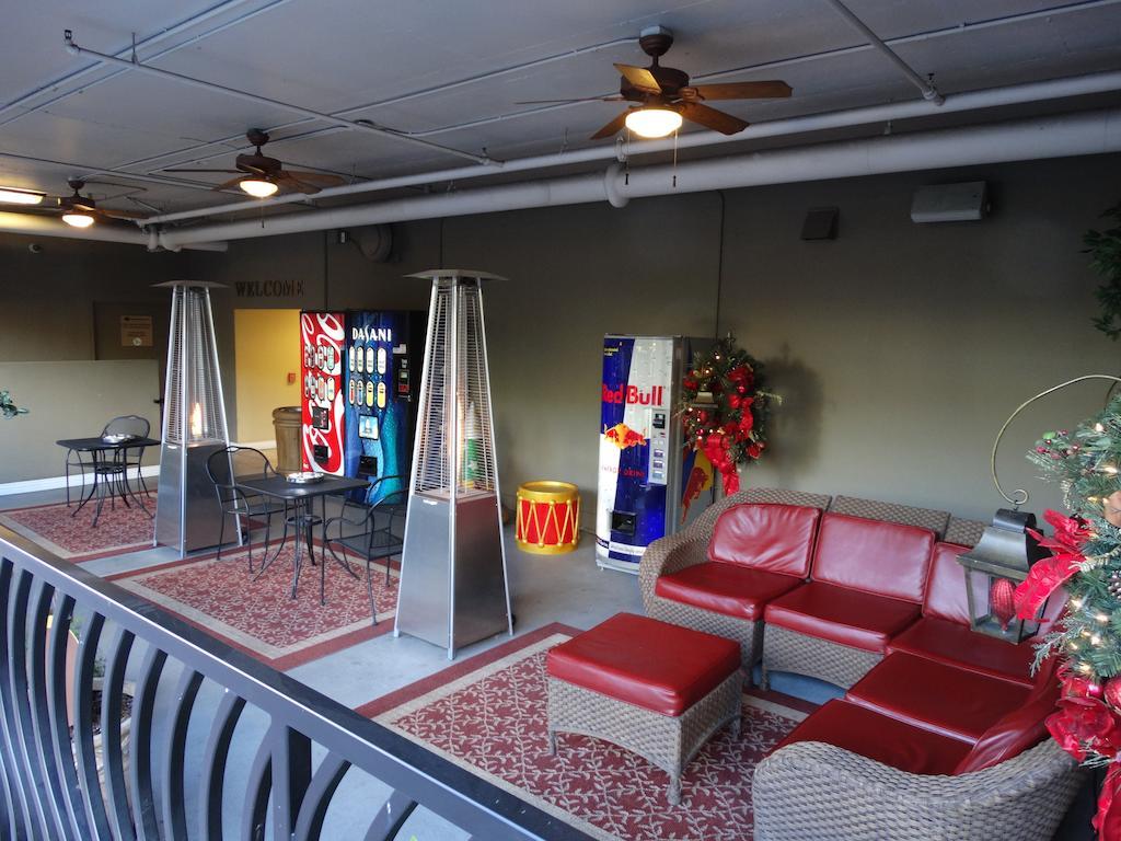 Suites At Jockey Club Las Vegas Buitenkant foto
